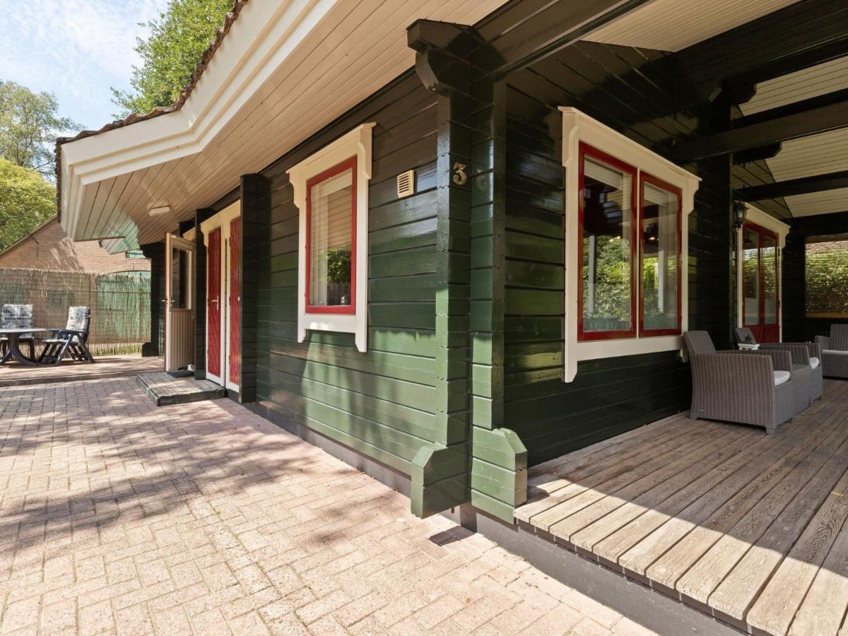 Luxurious Chalet In Guelders By The Forest Hulshorst Eksteriør billede
