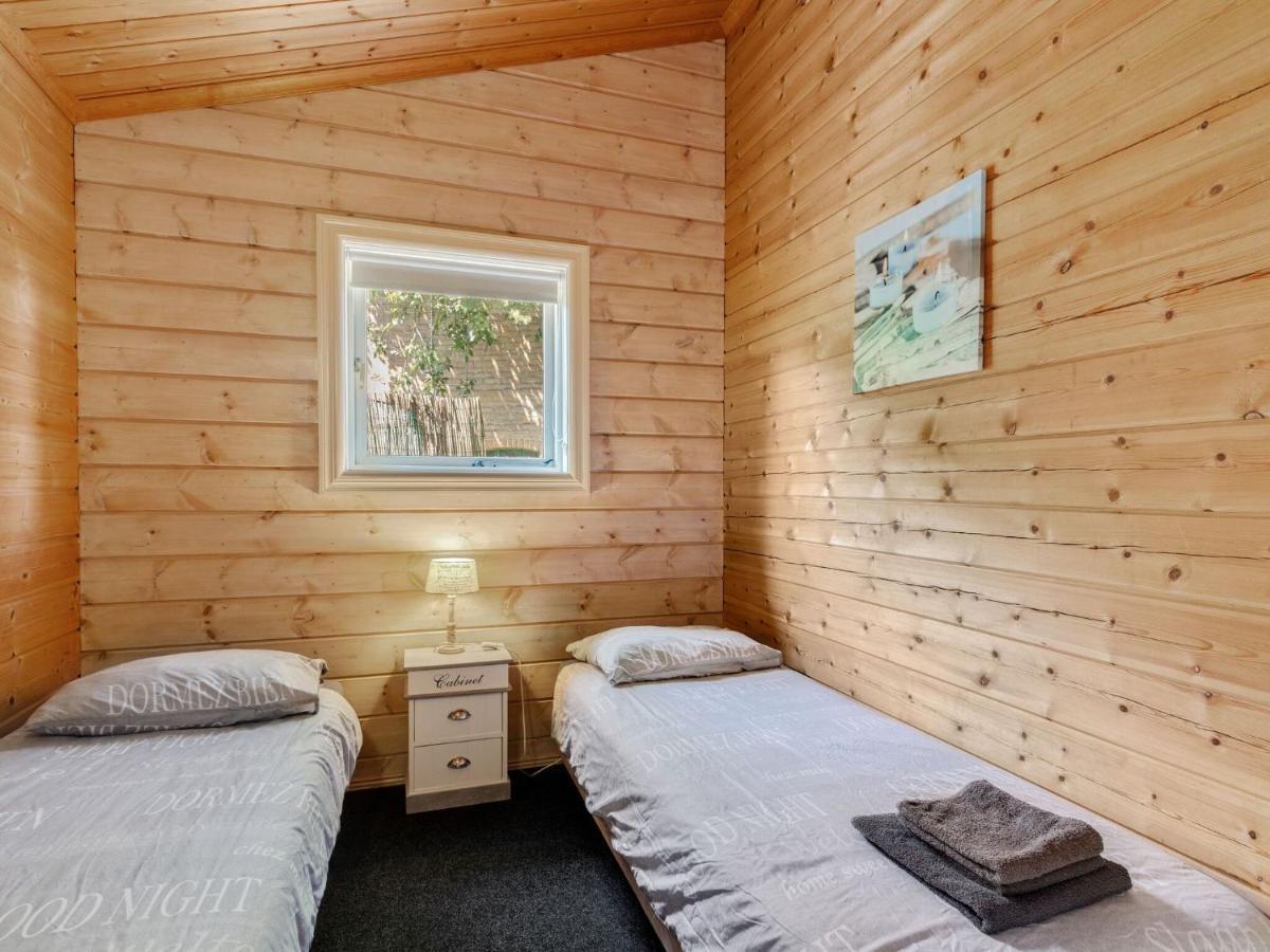 Luxurious Chalet In Guelders By The Forest Hulshorst Eksteriør billede